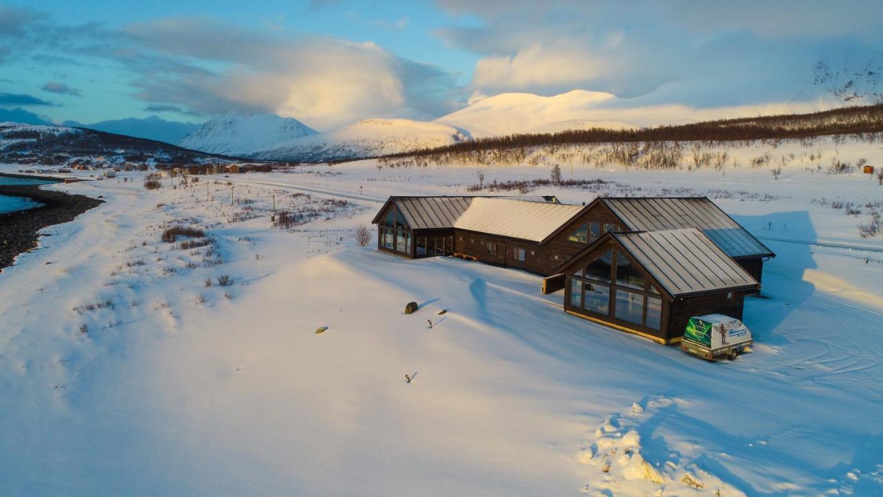 Lyngen Experience Lodge Nord-Lenangen المظهر الخارجي الصورة